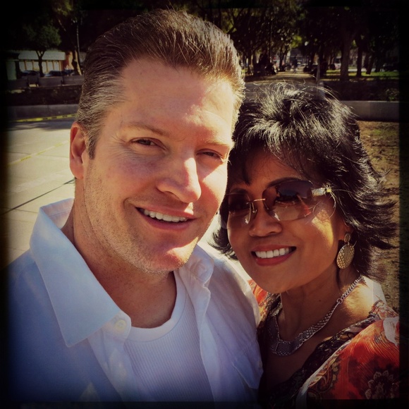 Meet your Posher! - Picture 2 of 8